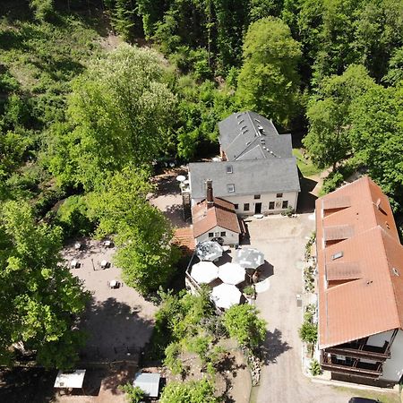 Zur Margarethenmuehle - Landgasthof Und Waldhotel Rosswein Exterior photo