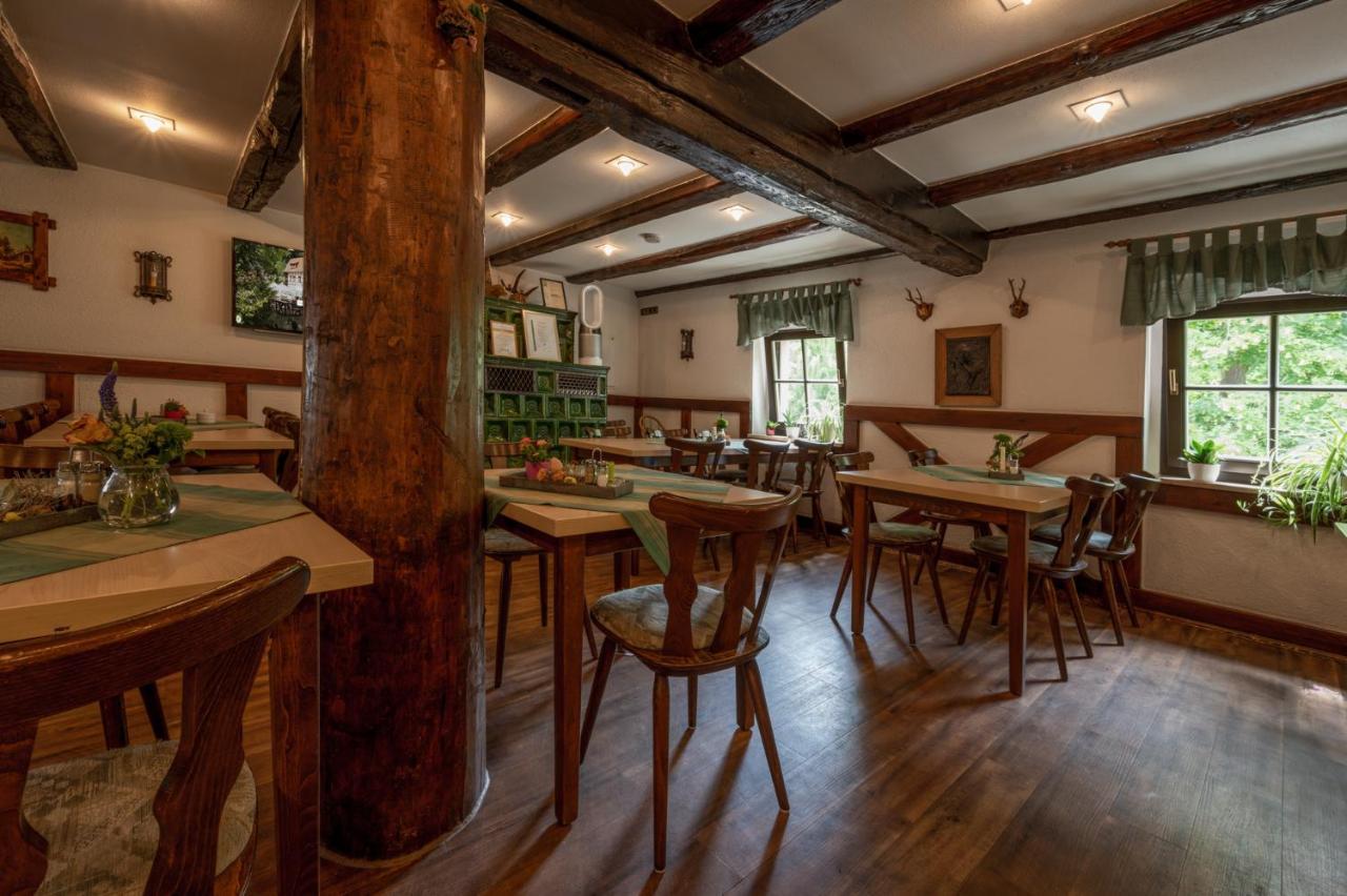 Zur Margarethenmuehle - Landgasthof Und Waldhotel Rosswein Exterior photo